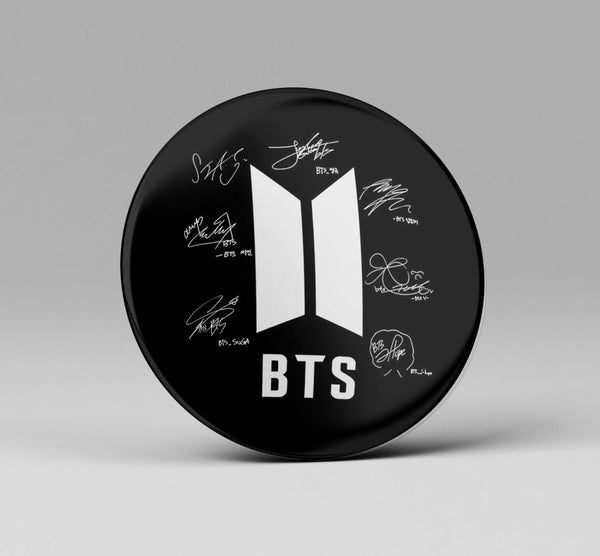BTS Badges Signature Members for Kpop Army Lovers (1Pc) - Kpop Store Pakistan